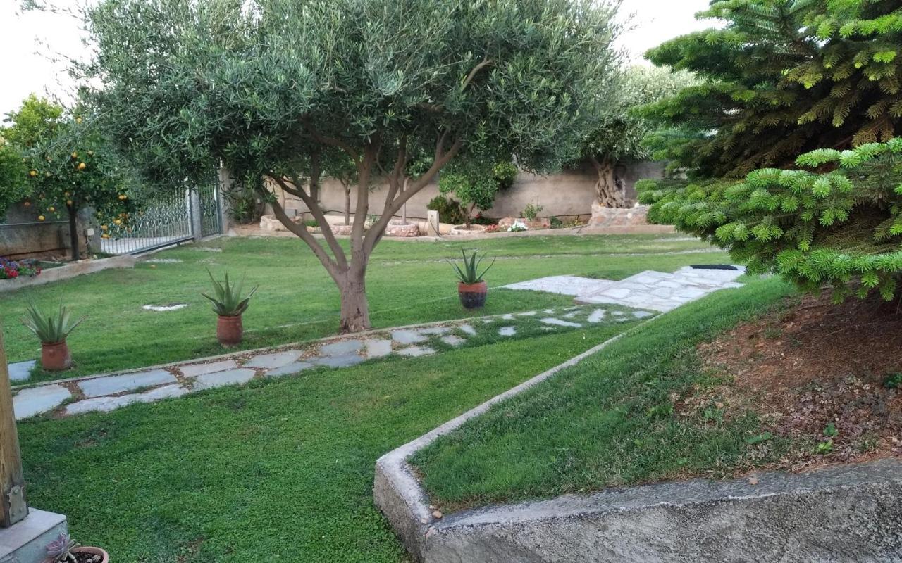 Garden House-Free Transfer From Airport Villa Artemida  Exterior foto